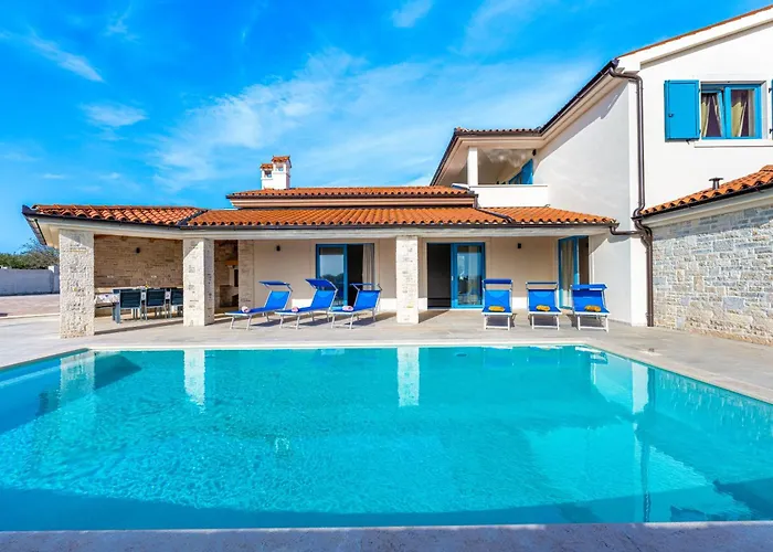 Maria וילה וודניאן