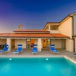 Villa Maria